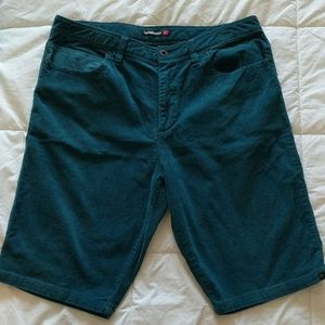 *Like NEW!* MENS QUICKSILVER CORDS